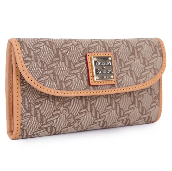 Dooney & Bourke Handbags - Dooney & Bourke Maritime Continental Clutch Wallet